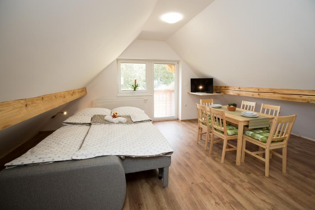Trisa Apartments Bohinj Buitenkant foto